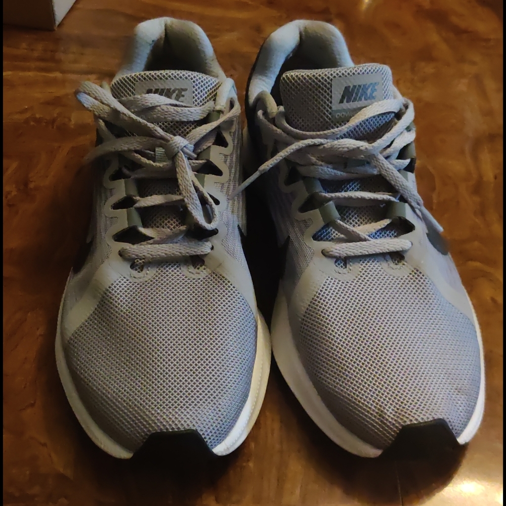 Gently used Nike downshifter 8 shoes